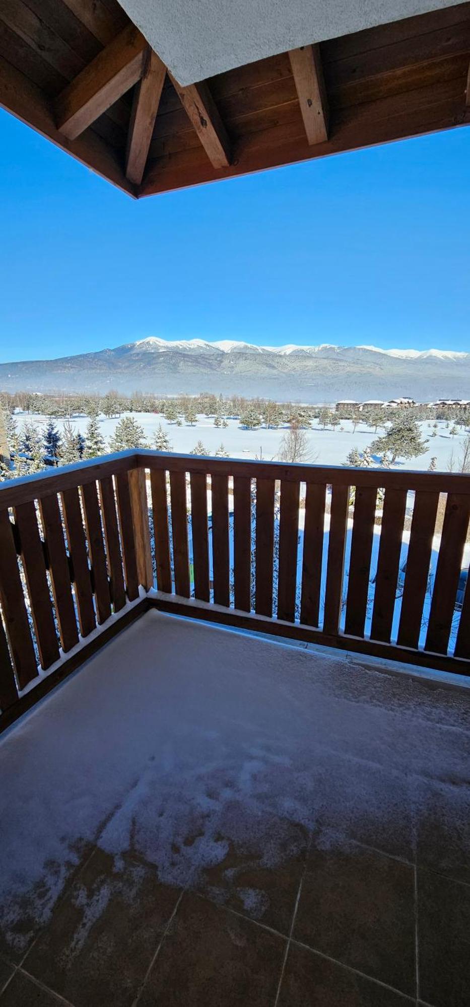 Green Peaks Suite In Pirin Golf & County Club Razlog Habitación foto