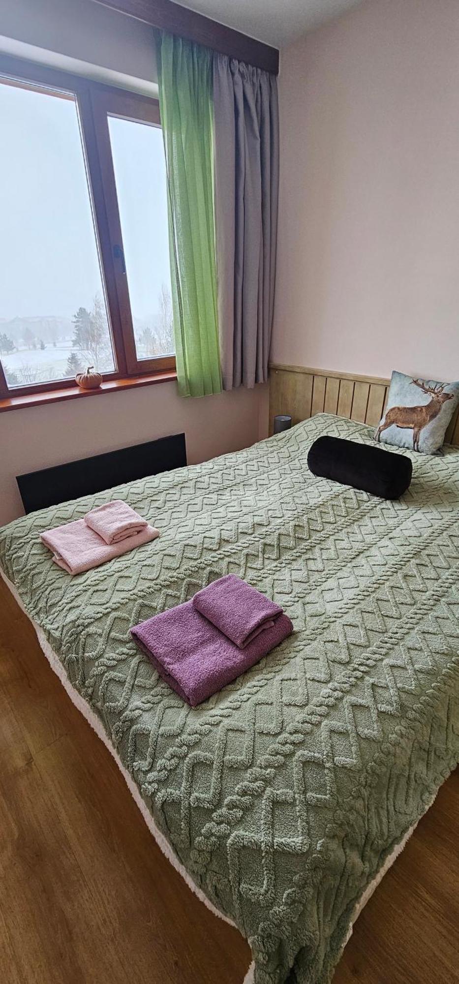 Green Peaks Suite In Pirin Golf & County Club Razlog Habitación foto