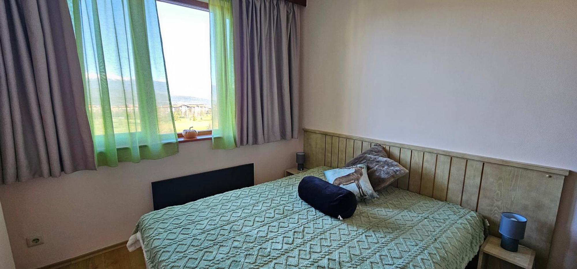 Green Peaks Suite In Pirin Golf & County Club Razlog Habitación foto