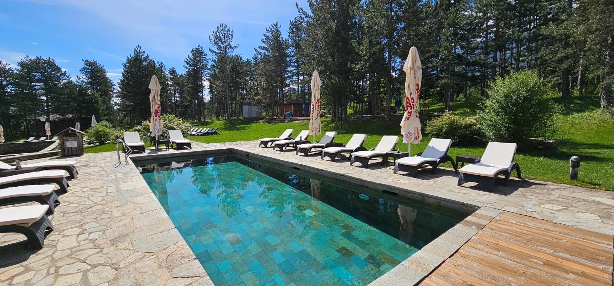 Green Peaks Suite In Pirin Golf & County Club Razlog Exterior foto